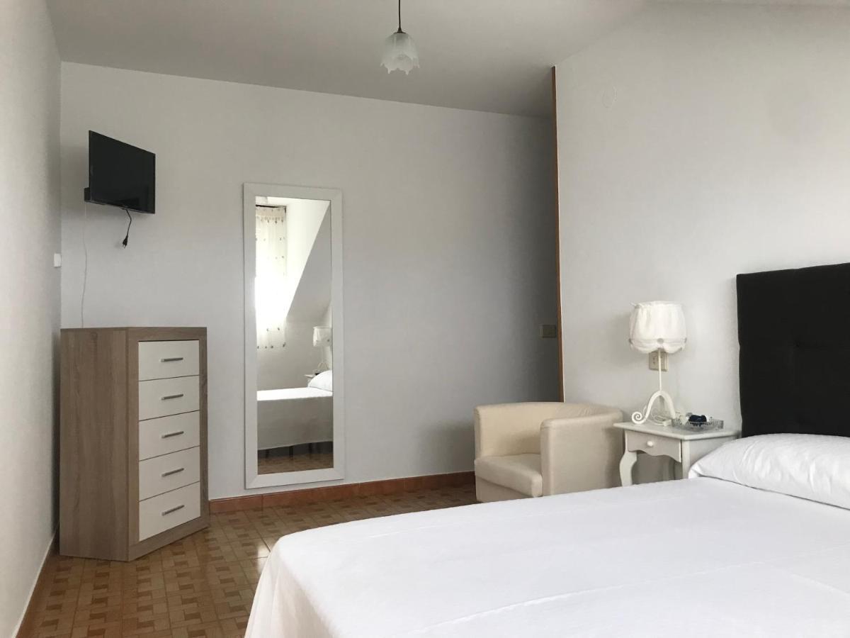Hostal Casa Enrique Barres Εξωτερικό φωτογραφία